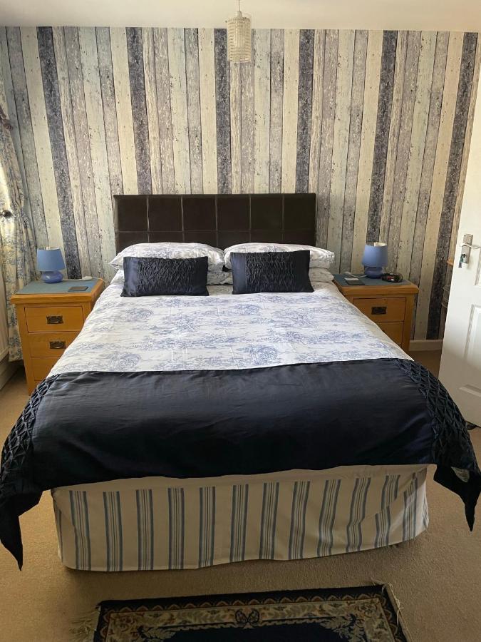 Brewery Farm House Bed & Breakfast Swindon Extérieur photo